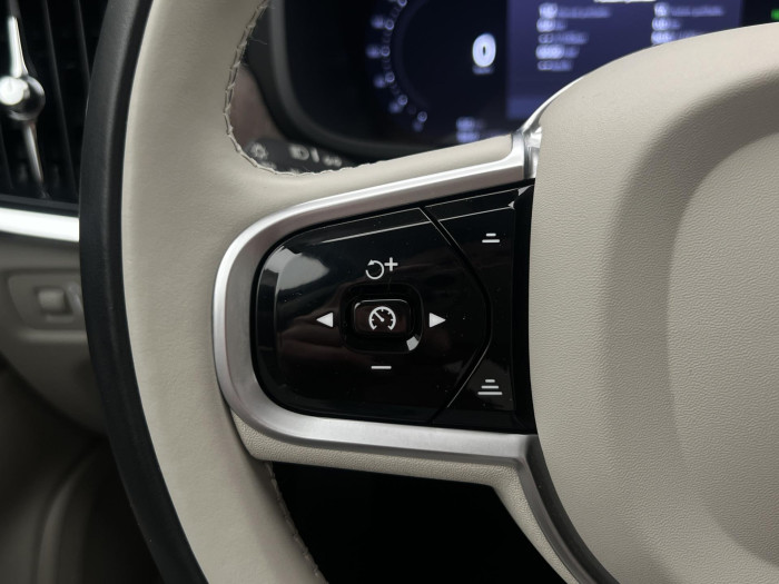 Volvo V90 T6 AWD RECHARGE INSCRIPTION CZ