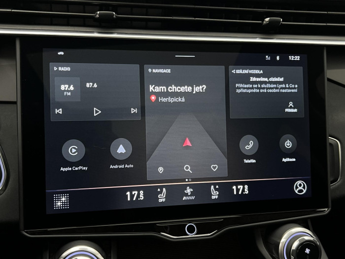 Lynk & Co 01 PHEV DCT AUT 1.maj.