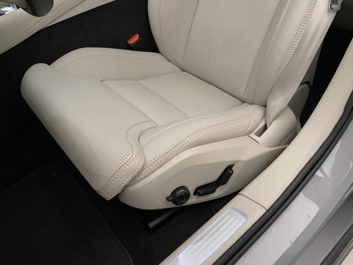 Volvo V90 CC B4 AWD ULTIMATE CZ 1.maj 2.0 CC CC