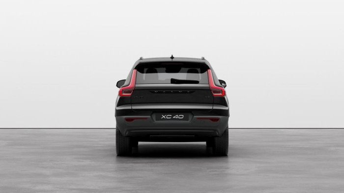 Volvo XC40 B3 AUT PLUS BLACK EDITION 2.0 Plus Edition