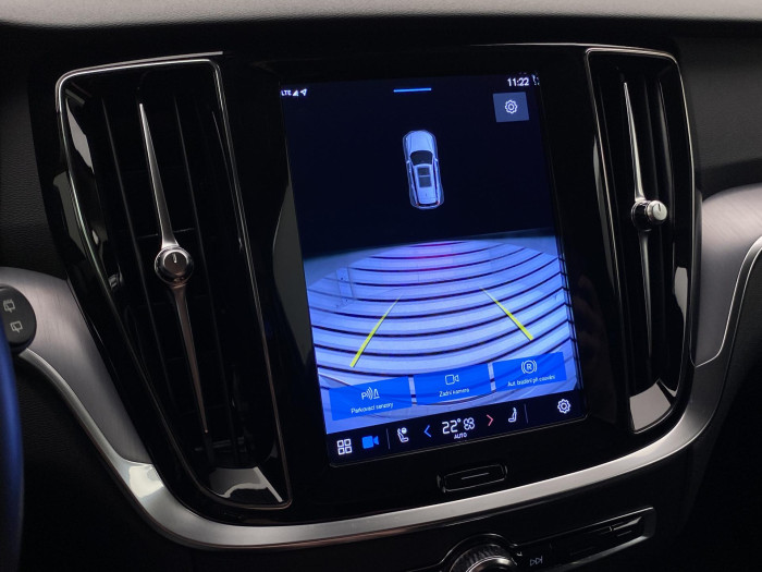 Volvo V60 T6 AWD RECHARGE CORE AUT