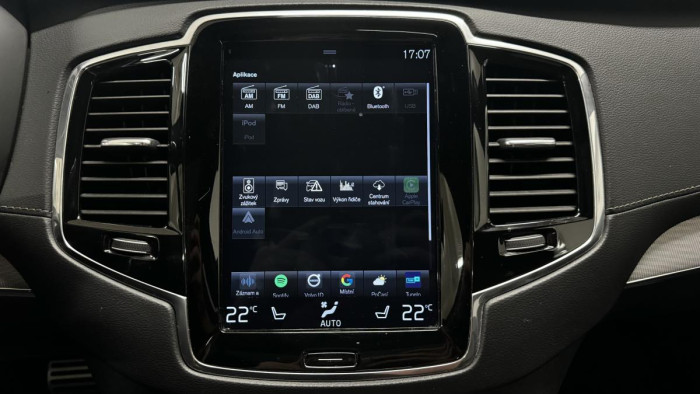 Volvo XC90 D5 AWD R-DESIGN REZERVACE 2.0 d