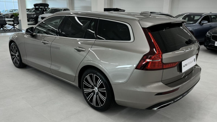 Volvo V60 D4 INSCRIPTION AUT REZERVACE 2.0 d