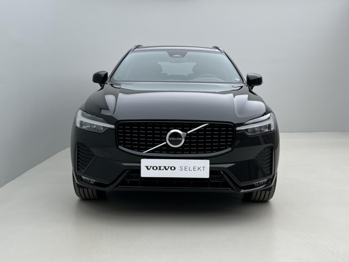 Volvo XC60 B4 AWD PLUS DARK AUT 1.maj.