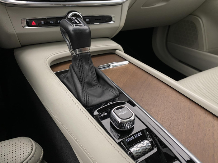 Volvo S90 T6 AWD INSCRIPTION AUT CZ