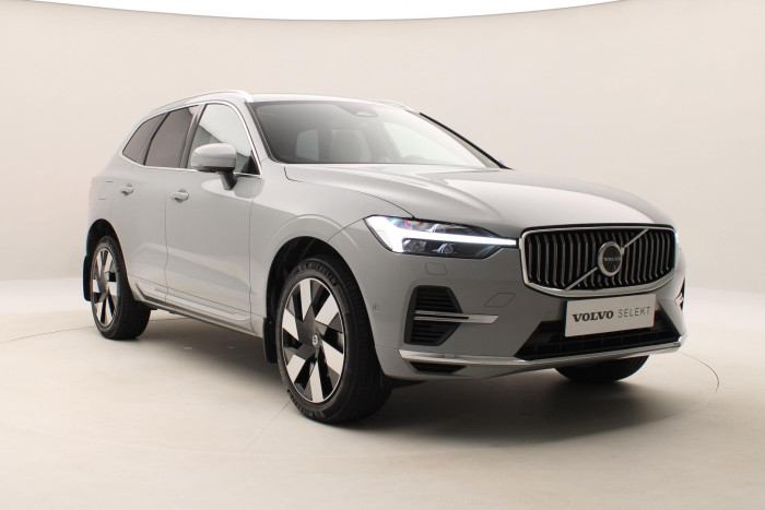 Volvo XC60 T8 AWD ULTIMATE RECHARGE 1.maj