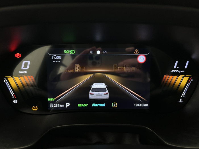 MG ZS 1.5 EMOTION HYBRID+ AUT CZ