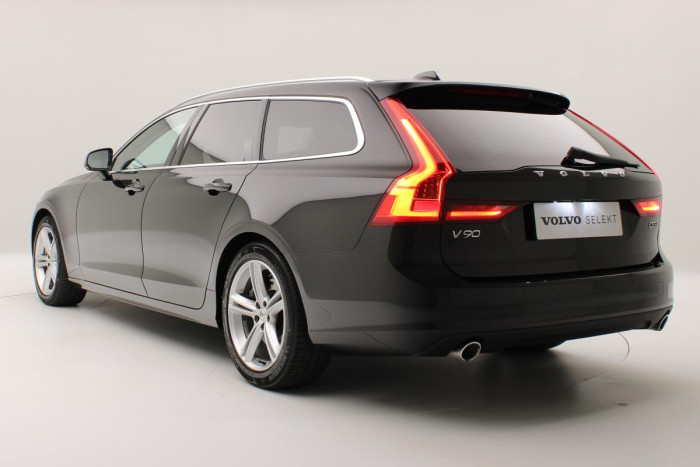 Volvo V90 D5 AWD MOMENTUM AUT REZERVACE 2.0 d Momentum