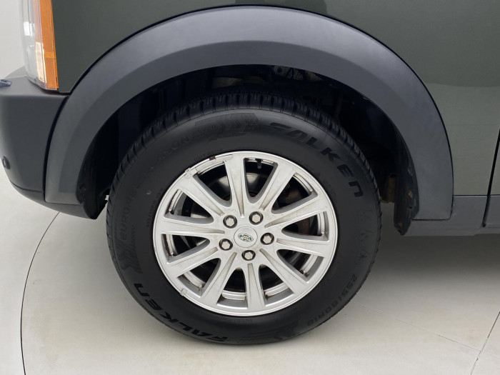 Land Rover Discovery 3 TDV6 HSE AWD REZERVACE