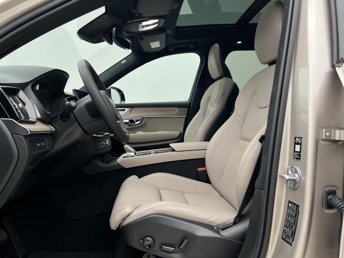 Volvo XC90 T8 AWD RECHARGE ULTRA DARK AUT