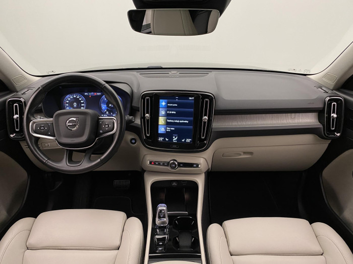 Volvo XC40 D4 AWD INSCRIPTION AUT CZ 2.0 d