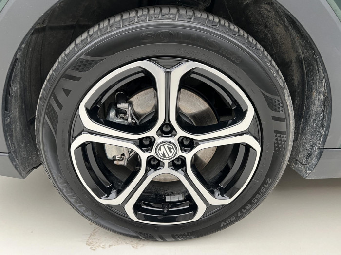 MG ZS 1.5 EMOTION HYBRID+ AUT CZ