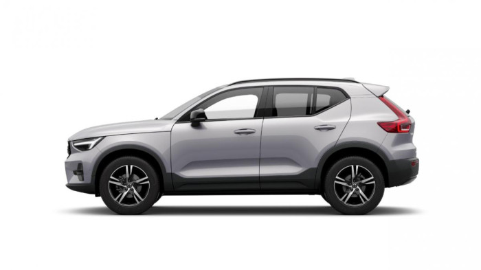 Volvo XC40 B4 AUT BLACK PLUS