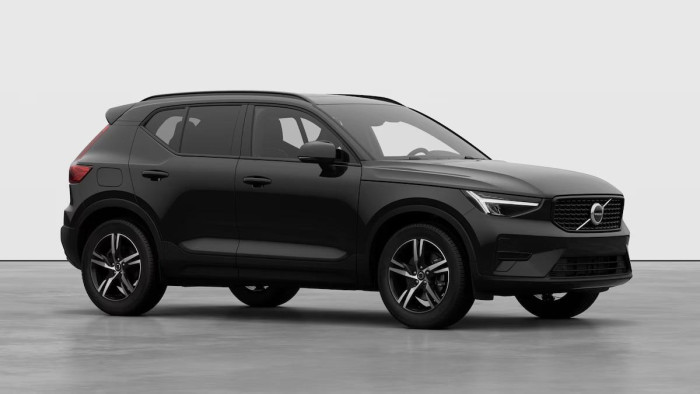 Volvo XC40 B3 AUT DARK PLUS