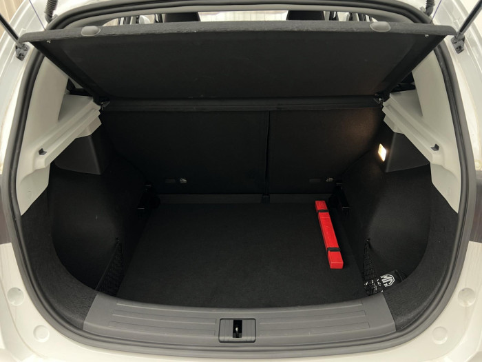 MG ZS 1.5 ESSENTIAL PLUS CZ 1.maj.