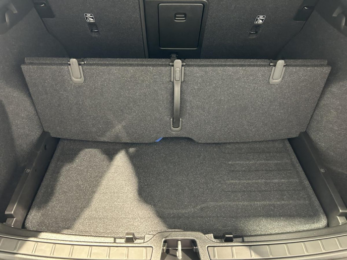 Volvo XC40 B3 AUT DARK PLUS 2.0 Plus