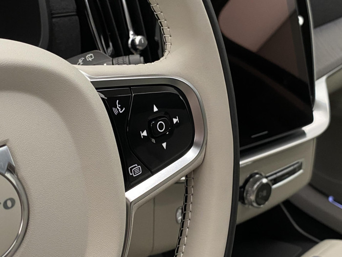 Volvo XC90 T8 AWD RECHARGE BRIGHT PLUS 7m