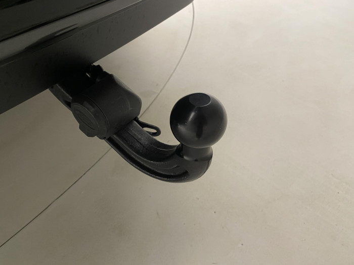 Land Rover Range Rover SV P615 SWB