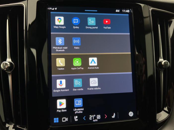 Volvo XC60 T6 AWD RECHARGE PLUS DARK AUT