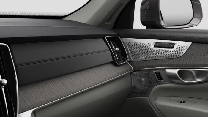 Volvo XC90 B5 AWD AUT BRIGHT ULTRA 7 míst