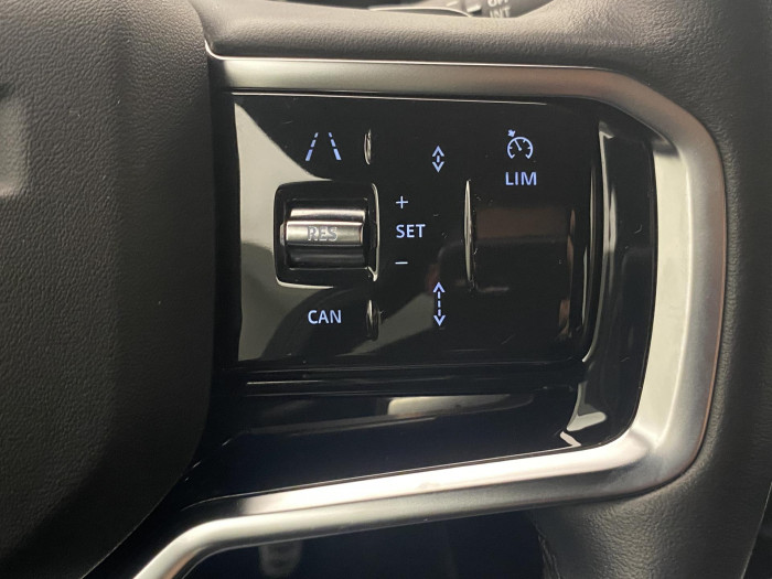 Land Rover Range Rover Evoque P200 R-DYNAMIC REZERVACE 2.0 Dynamic