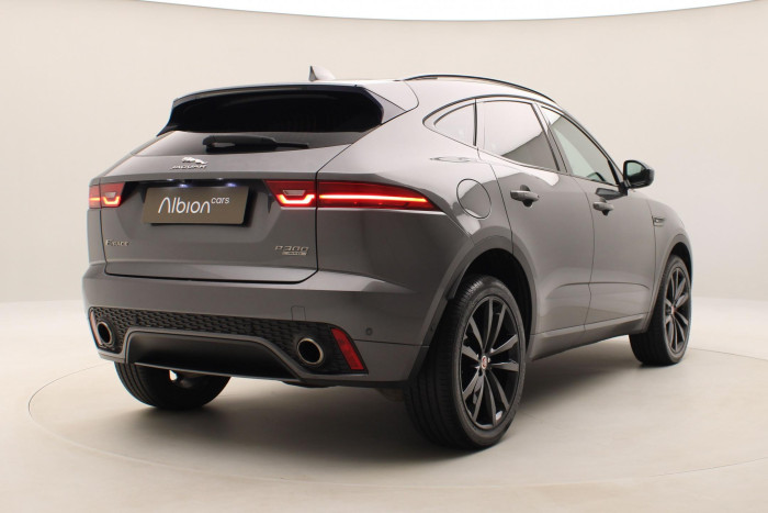 Jaguar E-Pace P300 AWD R-DYNAMIC REZERVACE 2.0 Dynamic