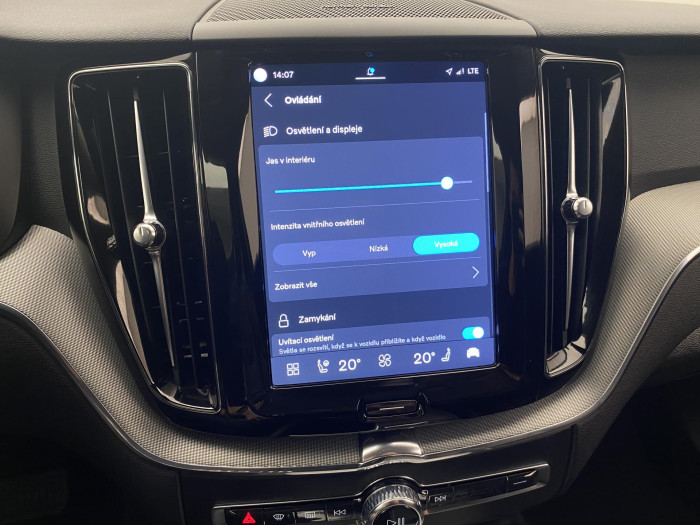 Volvo XC60 B5 AWD DARK PLUS AUT