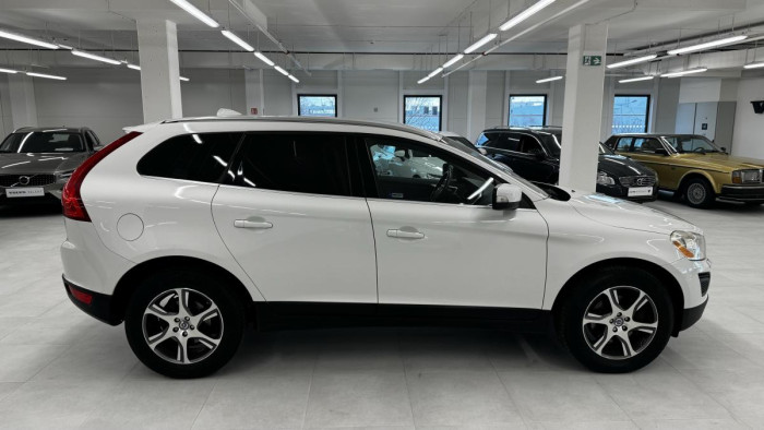 Volvo XC60 D5 AWD SUMMUM REZERVACE 2.4 d Summum