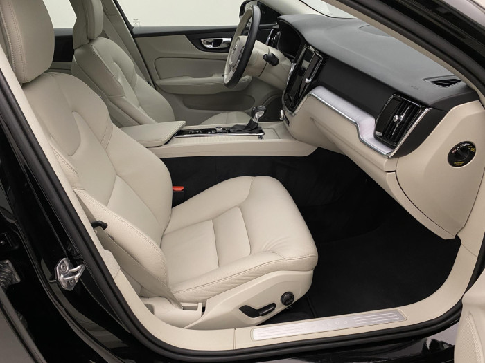 Volvo V60 D4 MOMENTUM AUT 2.0 d Momentum