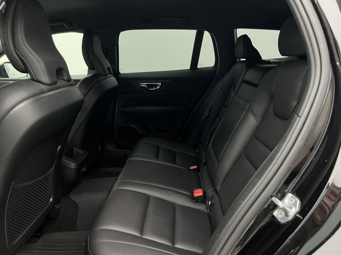 Volvo V60 D4 MOMENTUM AUT 1.maj. 2.0 d Momentum