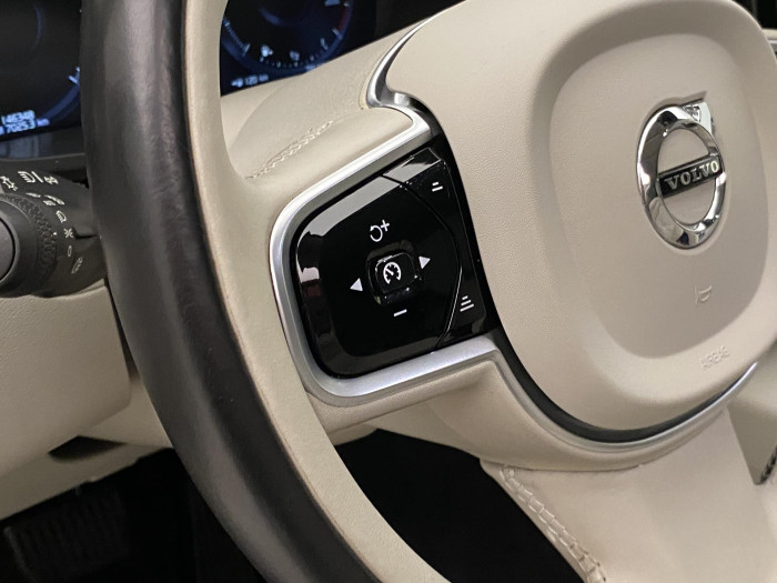 Volvo XC60 B5 AWD INSCRIPTION AUT