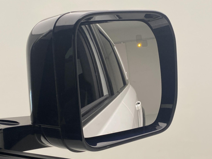 Land Rover Defender 110 D250 SE AWD AUT REZERVACE 3.0 d SE