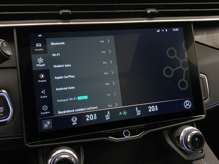 Lynk & Co 01 PHEV DCT AUT 1.maj