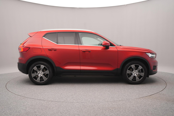 Volvo XC40 B4 INSCRIPTION AUT CZ 1 .maj