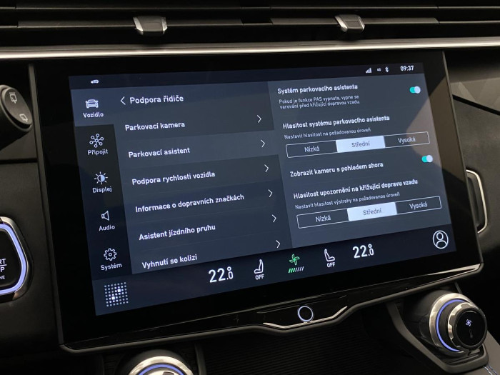 Lynk & Co 01 PHEV DCT AUT 1.maj