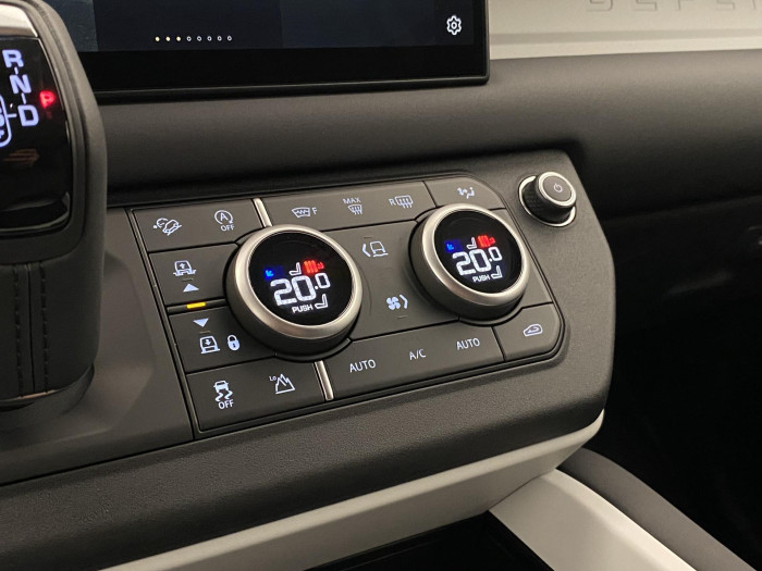 Land Rover Defender 110 D200 S AWD AUT 3.0 d