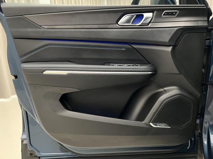 Lynk & Co 01 PHEV DCT 1.maj.