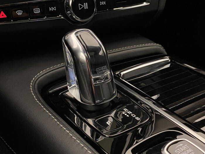 Volvo S90 T8 TWIN ENGINE INSCRIPTION