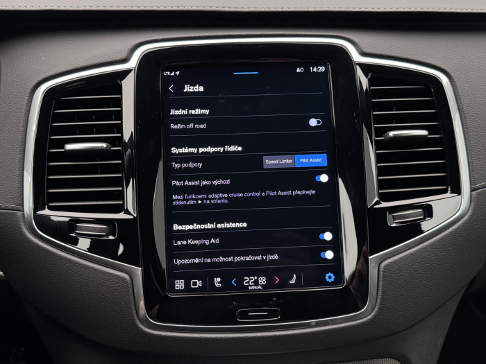 Volvo XC90 B5 AWD DARK PLUS CZ 7 míst