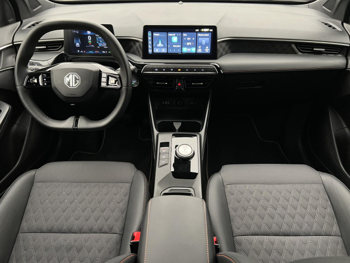 MG MG3 EXCLUSIVE HYBRID+ AUT CZ 1.maj 1.5 Exclusive