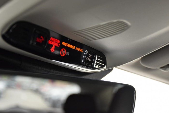 Volvo XC60 B4 AWD INSCRIPTION REZERVACE