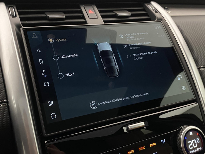 Land Rover Discovery D350 DYNAMIC HSE AWD REZERVACE 3.0 d Dynamic