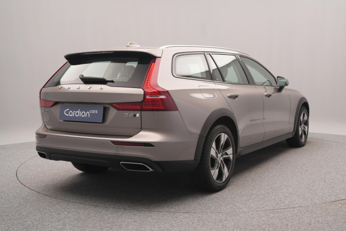 Volvo V60 CC D4 AWD MOMENTUM POLESTAR 2.0 d CC CC Momentum