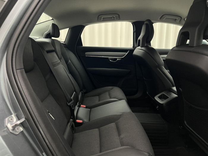 Volvo S90 T4 MOMENTUM AUT 2.0 Momentum