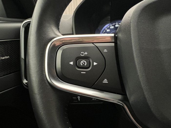 Volvo XC40 D4 AWD MOMENTUM AUT 2.0 d Momentum