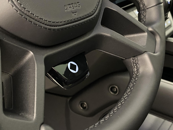 Land Rover Defender OCTA BLACK P635