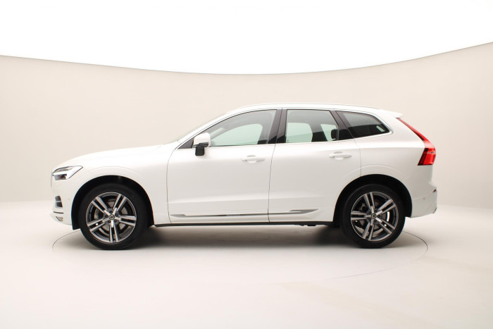Volvo XC60 B5 INSCRIPTION AWD AUT 1.maj