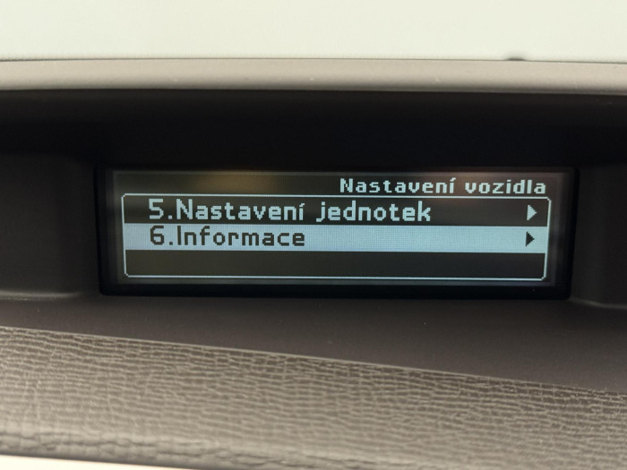 Volvo XC60 2.4D AWD SUMMUM AUT CZ 2.4 d Summum
