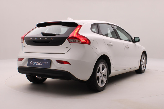 Volvo V40 T2 KINETIC CZ