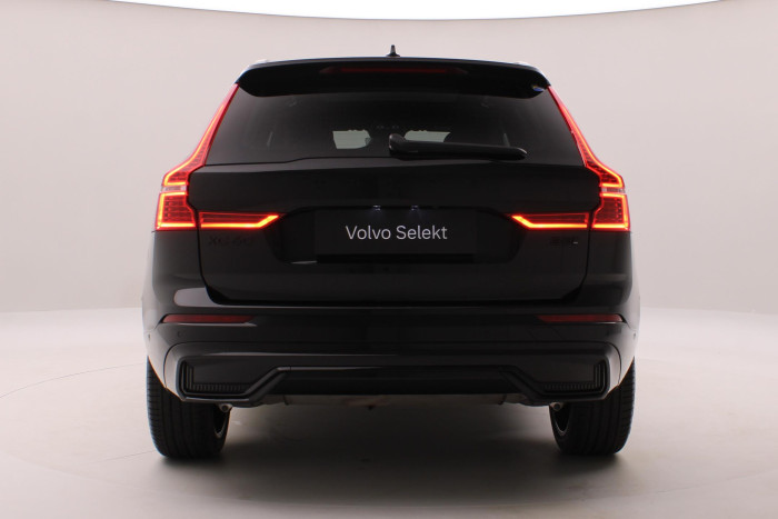 Volvo XC60 B5 AWD BLACK EDITION AUT 2.0 Edition